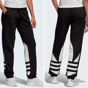 Adidas Originals Oversized Trefoil Logo Sweatpants in Black